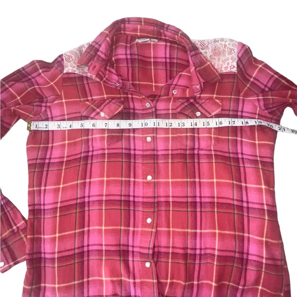 Wrangler Wrancher Pink Plaid Pearl Snap Button Down Long Sleeve Size Large - Picture 9 of 11